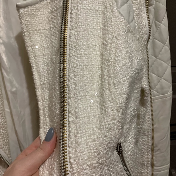 SOLD - Picture 3 of 6